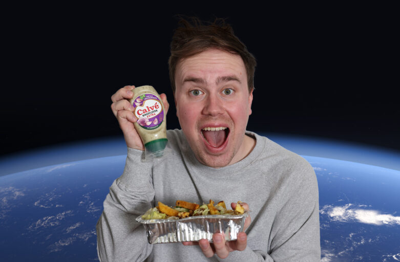 CALVÉ <br> Snackspert in space